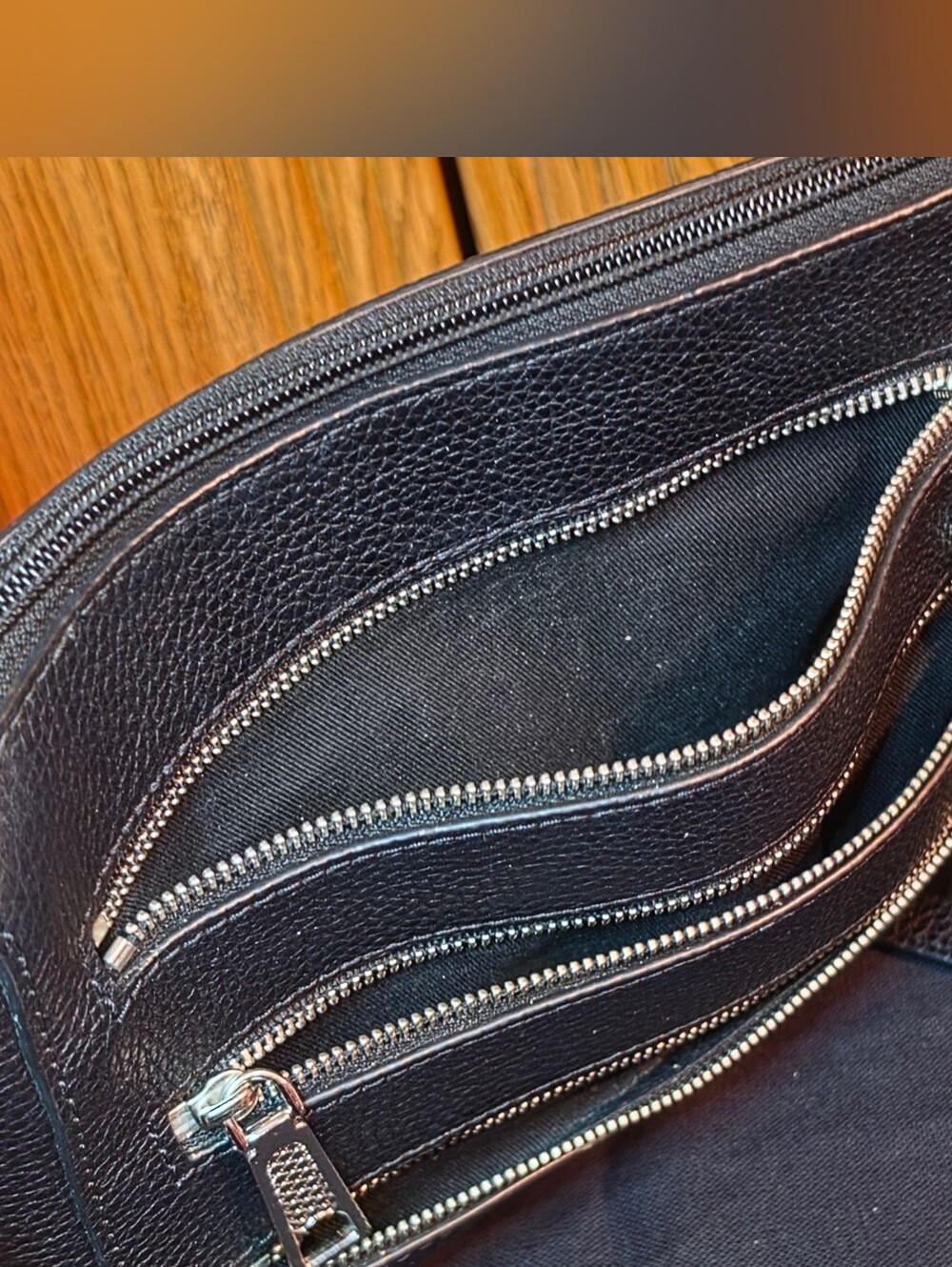 EUC Rebecca Minkoff Black Pebbled Leather Multi Zip Crossbody Bag Silver Chain - Picture 6 of 10